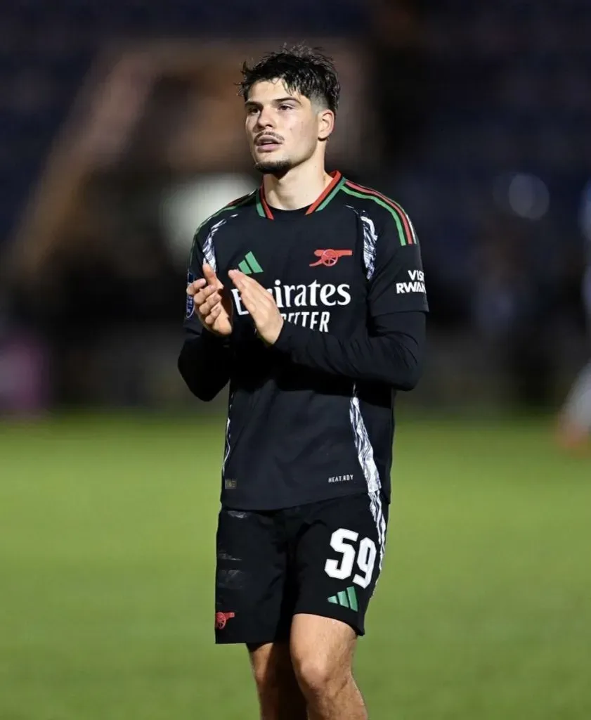 Elián Quesada cerró su ciclo en el Arsenal.