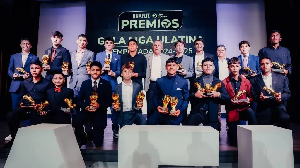 Alajuelense fue mega premiado por la UNAFUT.