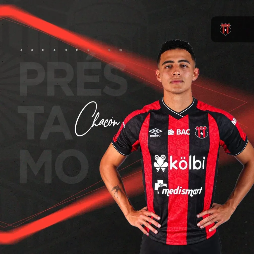 Chacón seguirá su carrera en Liberia.