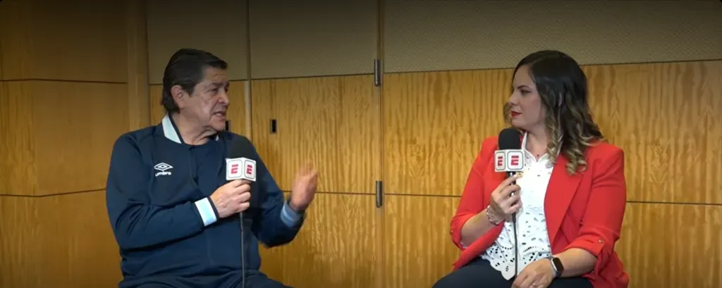 Luis Fernando Tena tuvo un mano a mano con ESPN (ESPN).