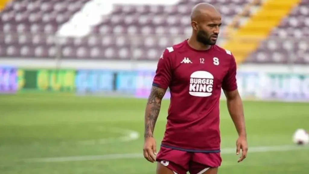 Ricardo Blanco trabaja con las divisiones menores de Saprissa.