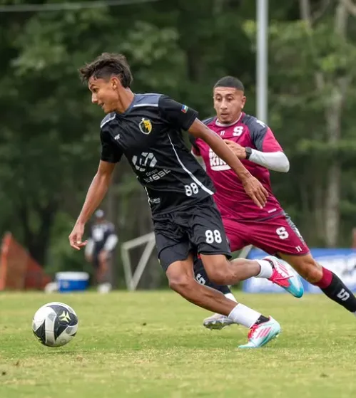 Liberia derrotó a Saprissa por 3-1 (Municipal Liberia).