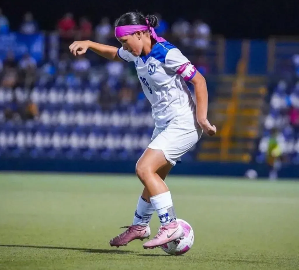 Jennifer Sarantes sorprende a Nicaragua con su salto hacia Europa.