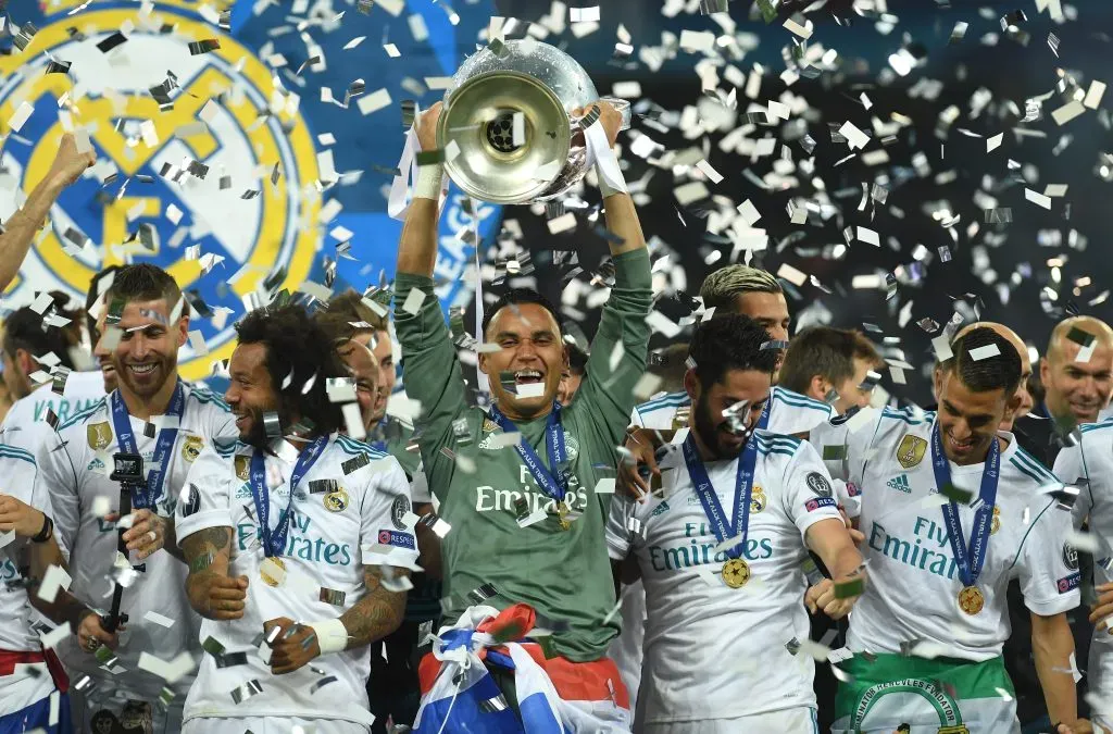 Keylor levantando su tercera Champions en 2018. (Foto: Getty Images)
