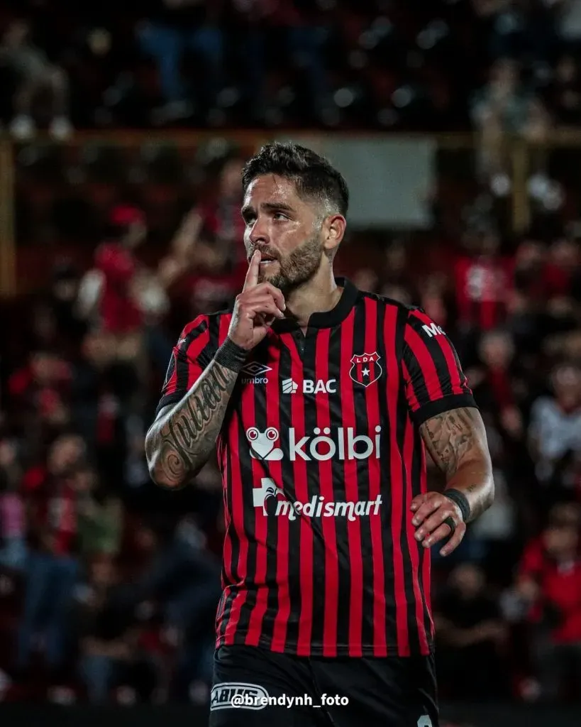 Jonathan Moya desató una enorme polémica (Brendy Núñez).