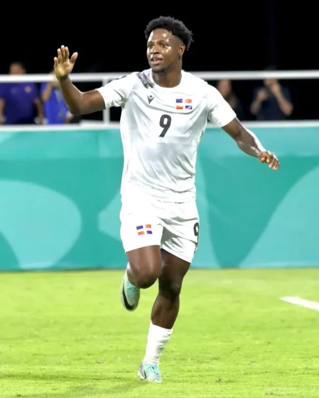 Erick Japa interesa a los morados (X).