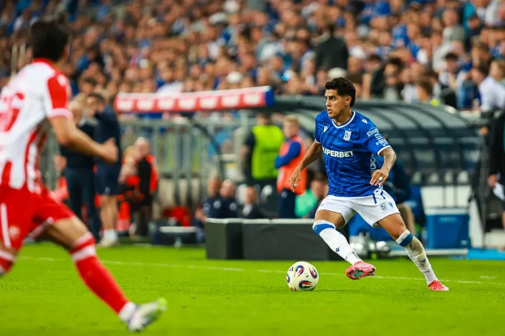 Luis Palma fue titular pero no logró marcar la diferencia para Lech Poznan.