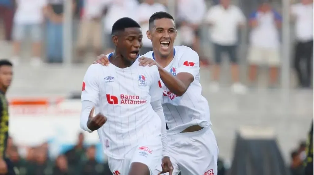 Julián Martínez ha decidido marcharse de Olimpia al fútbol de Portugal.