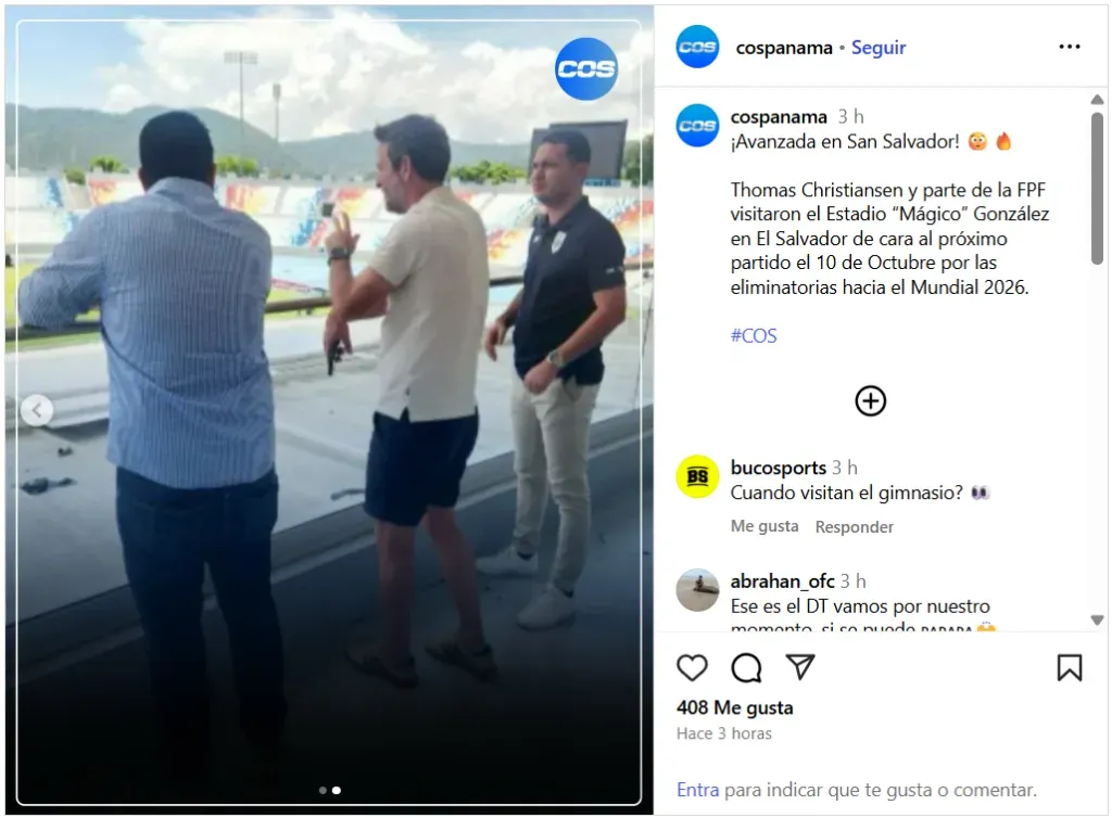 Thomas Christiansen junto a parte de la delegación de Panamá en El Salvador.