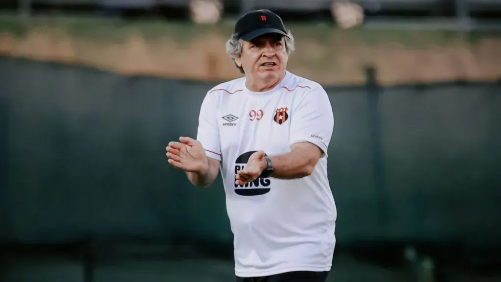 Machillo Ramírez es el entrenador que mejor gana en Costa Rica.