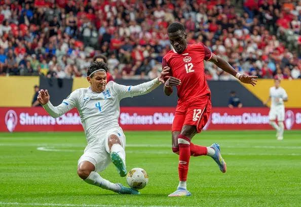 Luis Vega acumula dos meses sin jugar un partido oficial. (Foto: Getty Images)