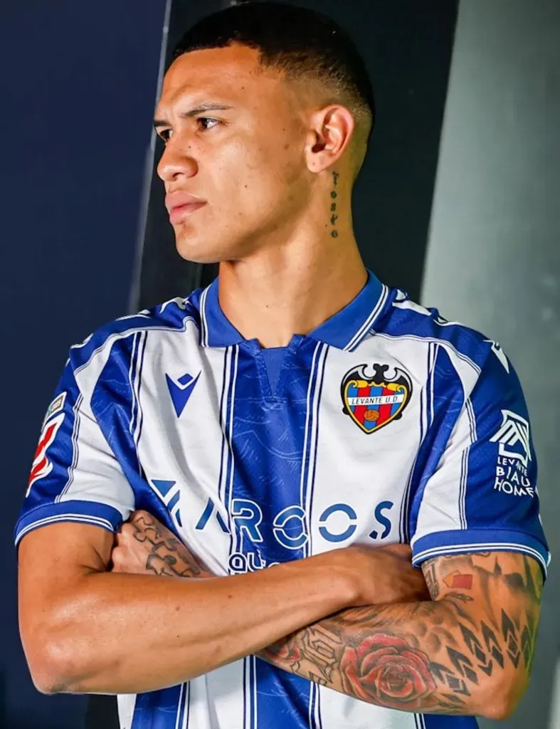 Kervin Arriaga puede llegar entre algodones a la Eliminatoria.