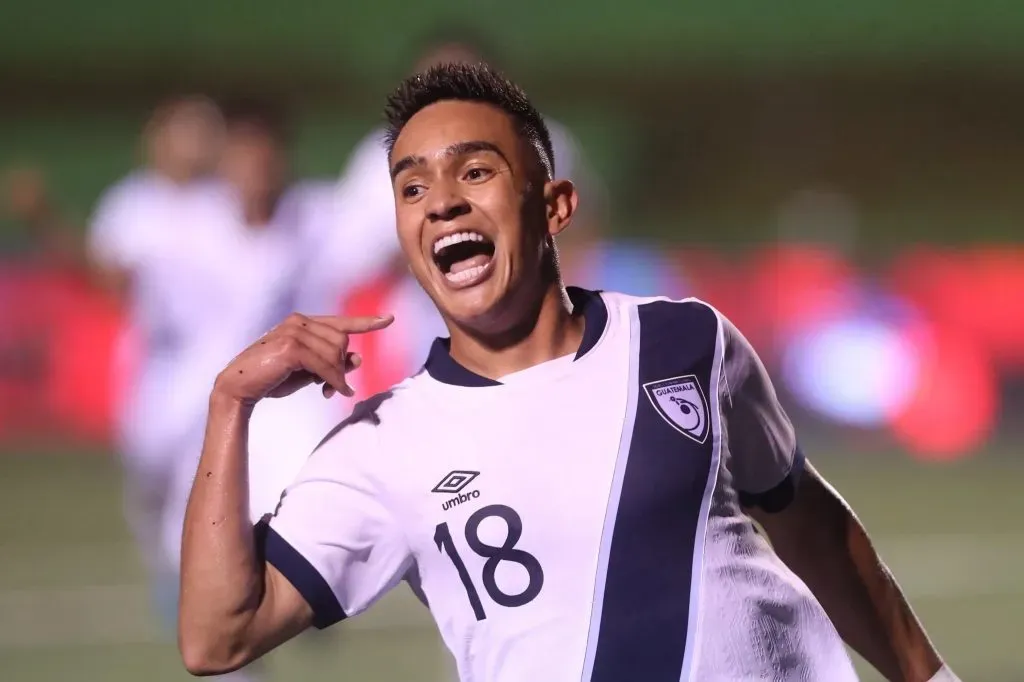 Óscar Santis – Selección de Guatemala
