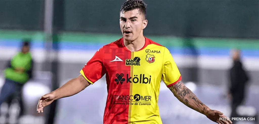 Fernán Farron volvió a referirse a su salida del Team (CS Herediano).