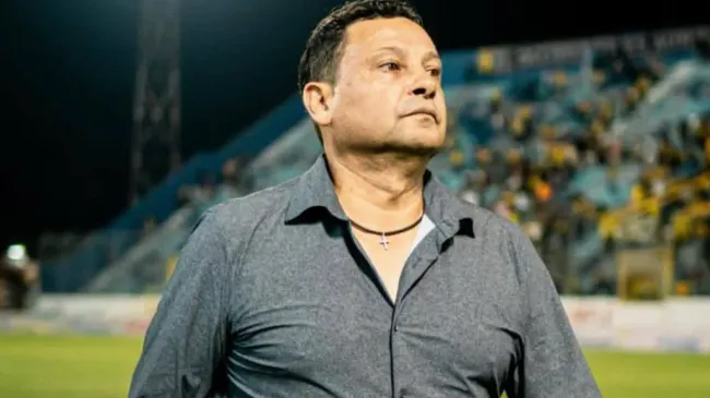 Jeaustin Campos sigue con el sueño de dirigir a Costa Rica. (Foto: Diario Diez)