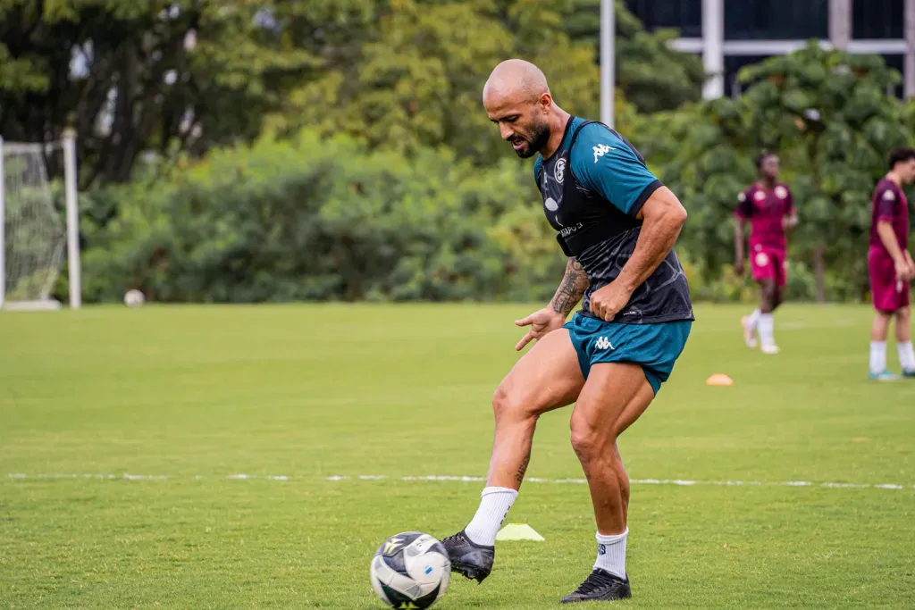 Ricardo Blanco se incorporó a los entrenamientos del Monstruo (Saprissa).
