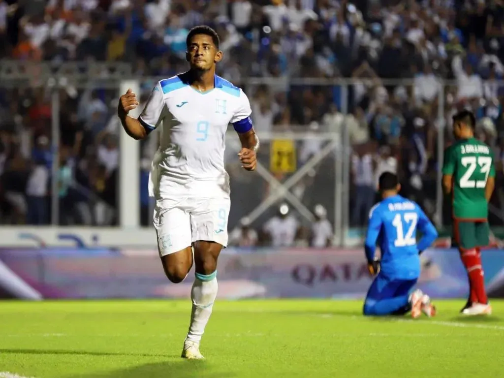 Choco Lozano no vive su mejor momento, pero Reinaldo Rueda le sigue teniendo confianza.