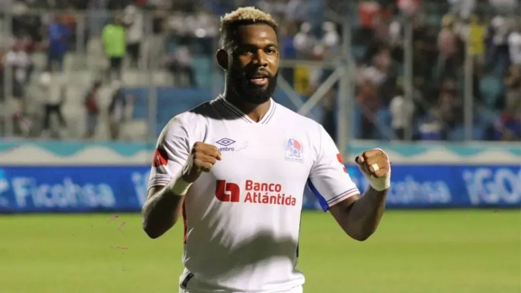 Benguché es el terror de la defensa de Alajuelense.