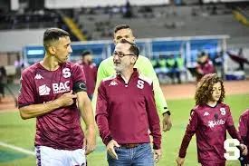 Juan Carlos Rojas acompañó a Mariano Torres desde su primer día como morado (Saprissa).