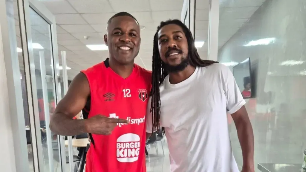 Joel Campbell y Jeren Johnson son muy cercanos (Instagram).