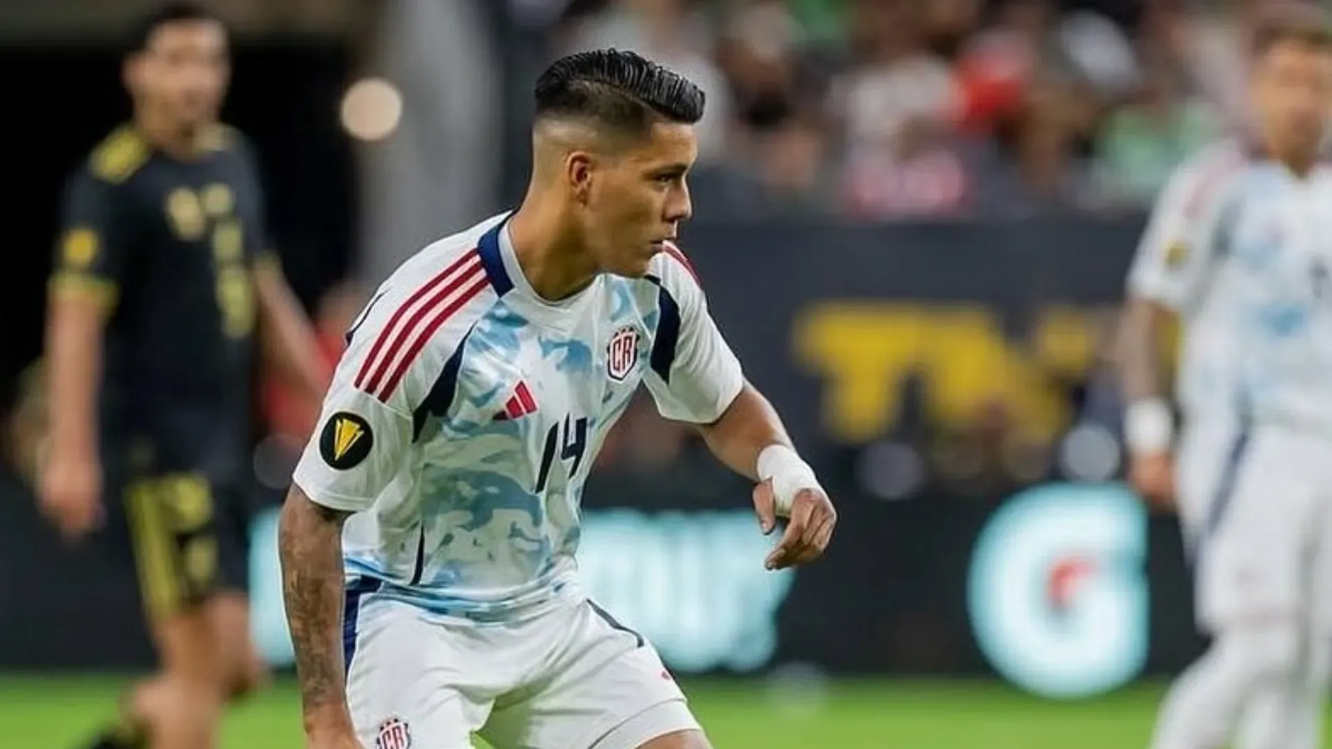 Orlando Galo salió por una molestia en el último partido con su equipo. (Foto: FCRF)