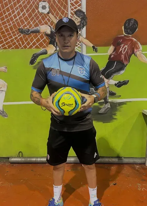 Chucky Gómez cuenta con la Licencia clase ‘A’ de entrenador (Instagram).