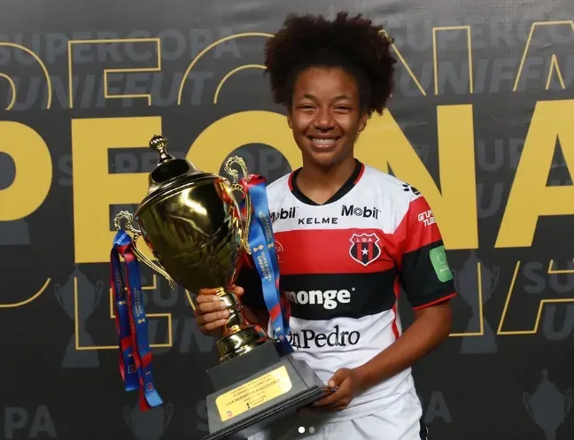 Samira campeona en Alajuelense.
