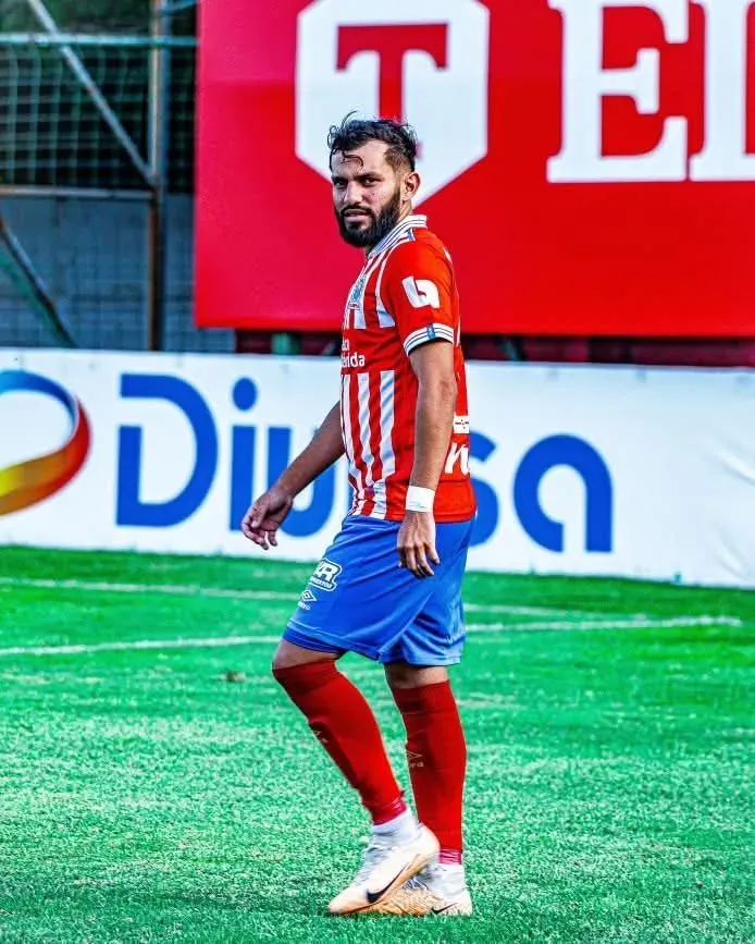 Desde Costa Rica indican que el fichaje de Jorge Álvarez no está en planes de Alajuelense.