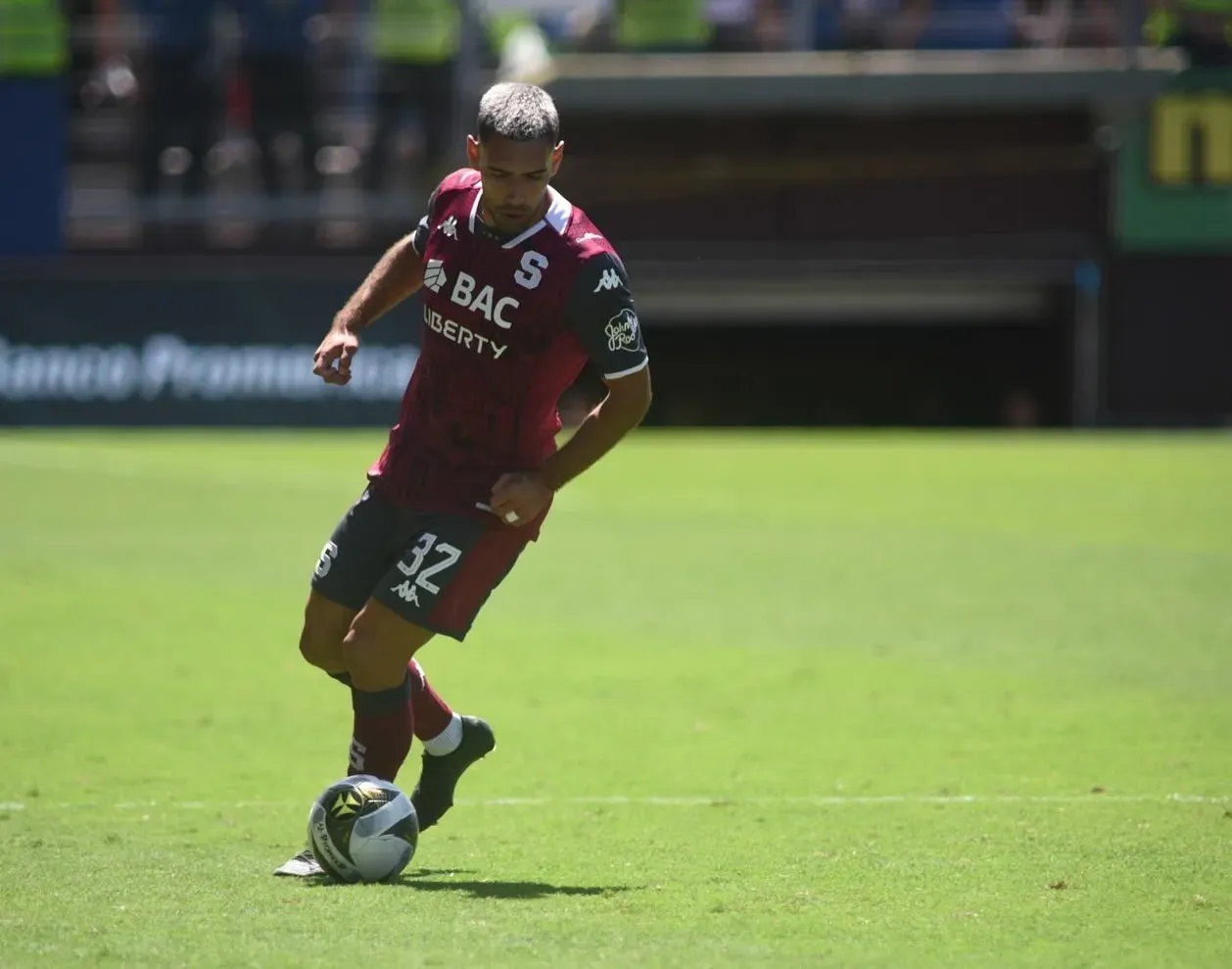 Delgadillo también podría salir a fin de año (Saprissa).