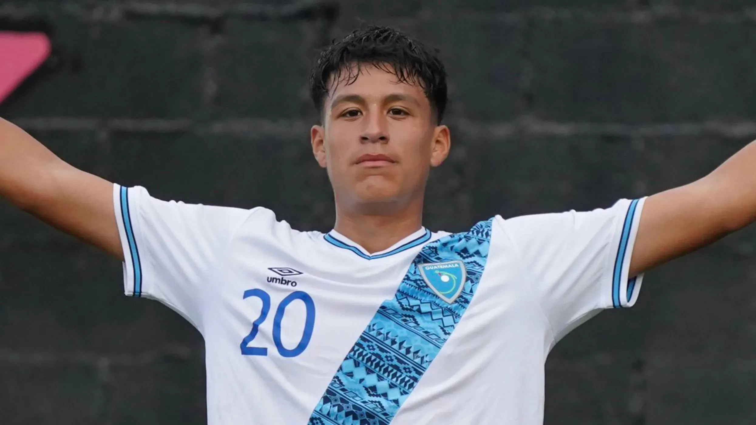 Daniel Méndez con Guatemala.