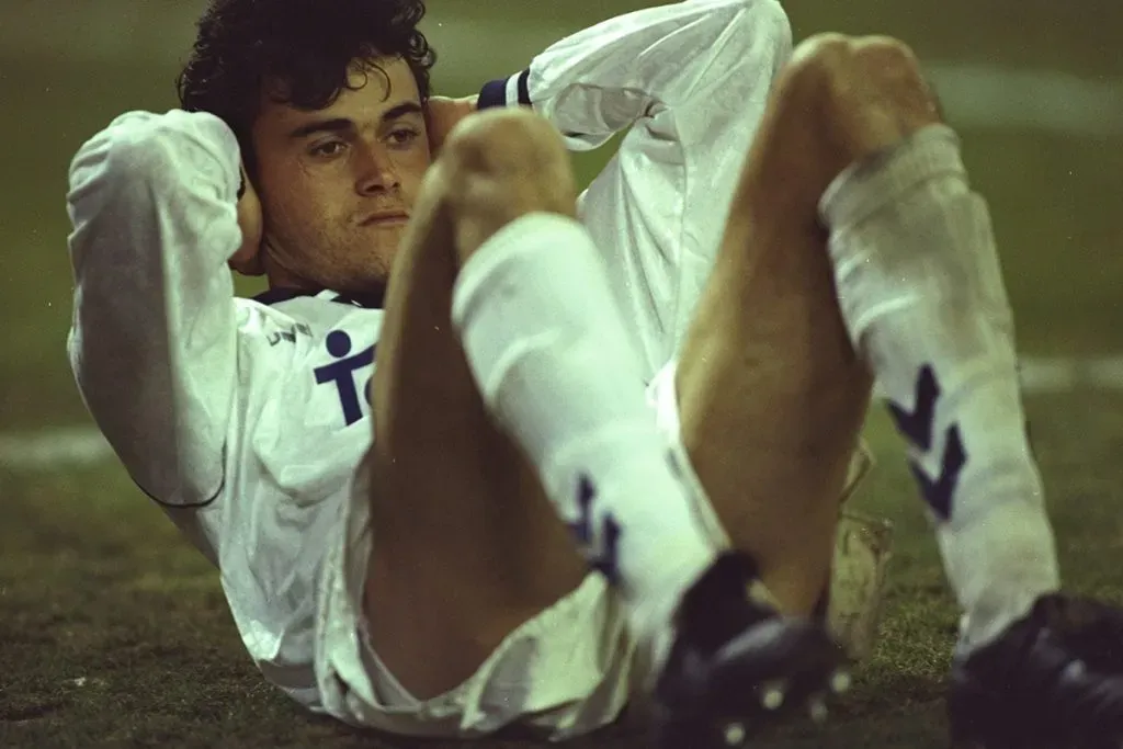 Luis Enrique, jugador del Real Madrid, y que años más tarde jugó con el Barcelona.