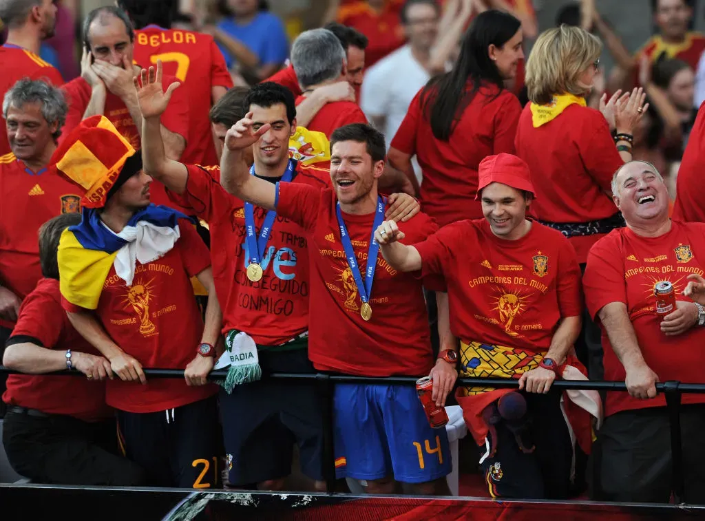 Xabi Alonso sabe lo que pesa la Copa del Mundo y lo que hay que hacer para ganarla (Getty Images)