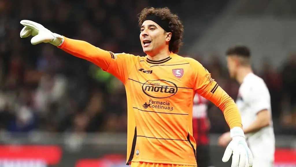 Memo Ochoa es reconocido en Italia - Getty Images