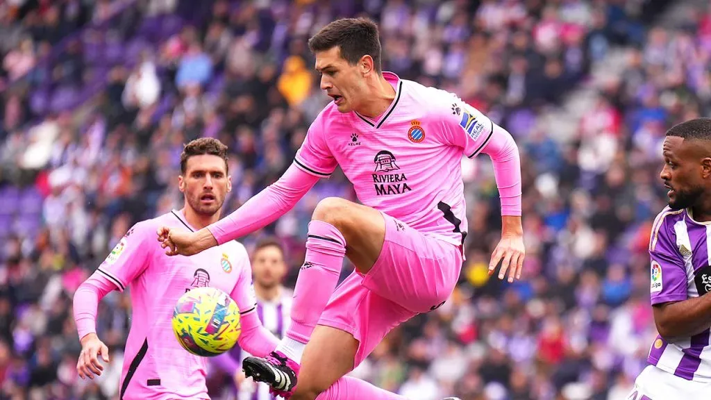 César Montes no entrena con el Espanyol – Getty Images.