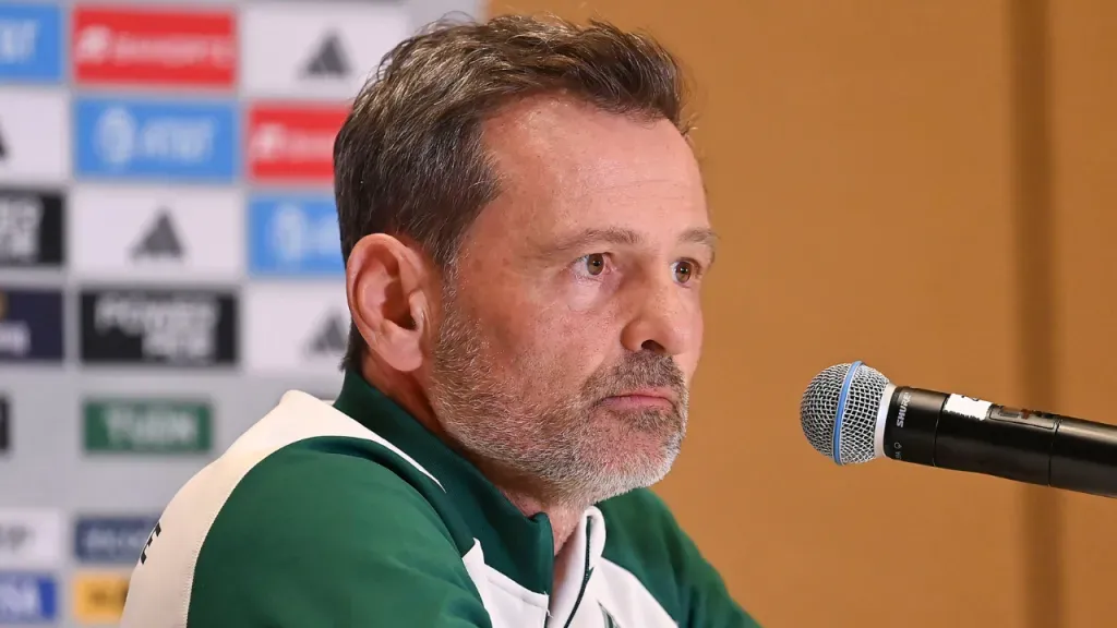 Diego Cocca no ha tenido un buen arranque con la selección mexicana en temas con la afición.