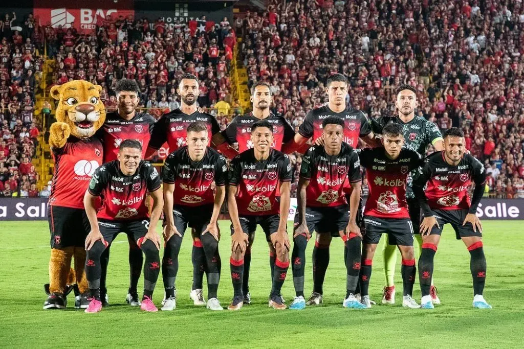Liga Deportiva Alajuelense de Costa Rica, es el equipo mejor posicionado de Concacaf (LDA)