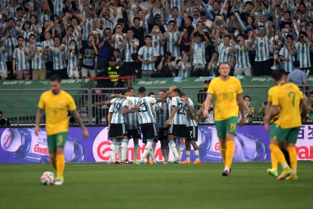 Argentina volvió a ganar en uno de sus amistosos internacionales. El lunes jugarán ante Indonesia. (Photo by Di Yin/Getty Images)