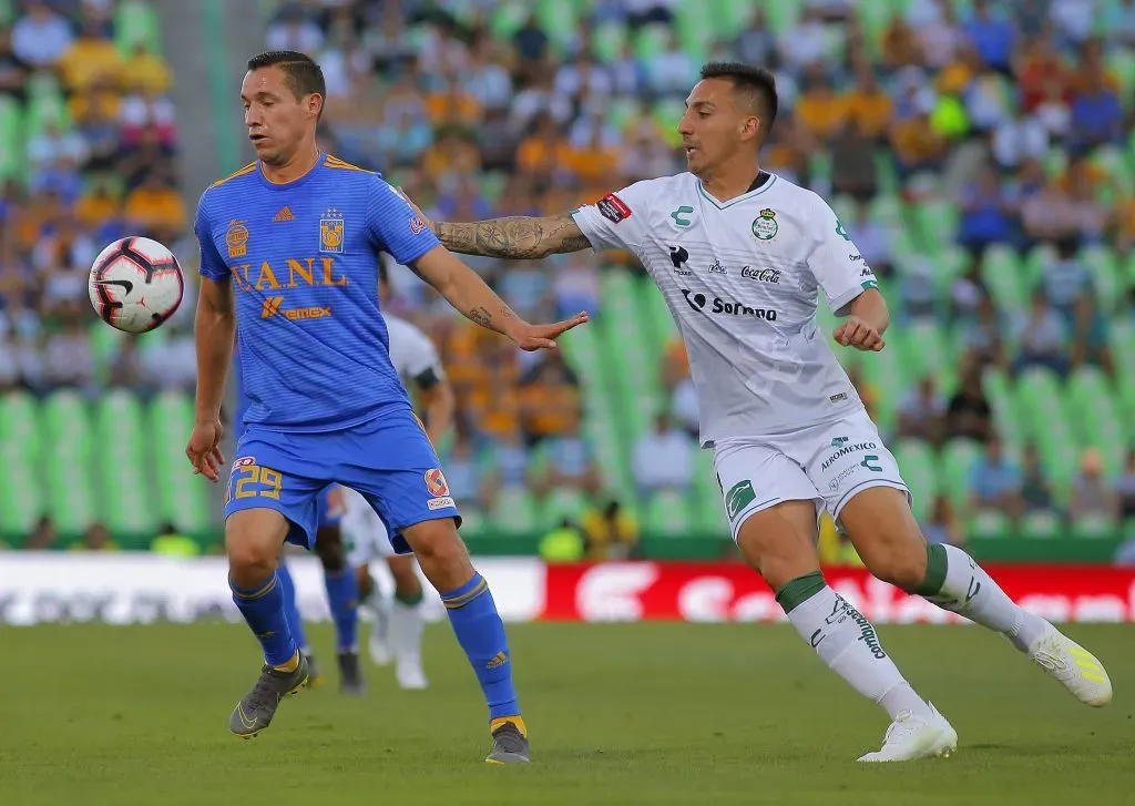 Correa es todo un acierto en la delantera del club Santos (Getty)