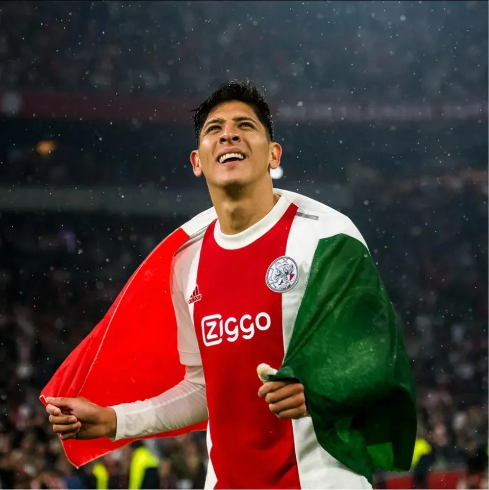 Edson Álvarez la pegó fuerte en la Eredivise con el Ajax y ahora dio el salto a la Premier League (Facebook)