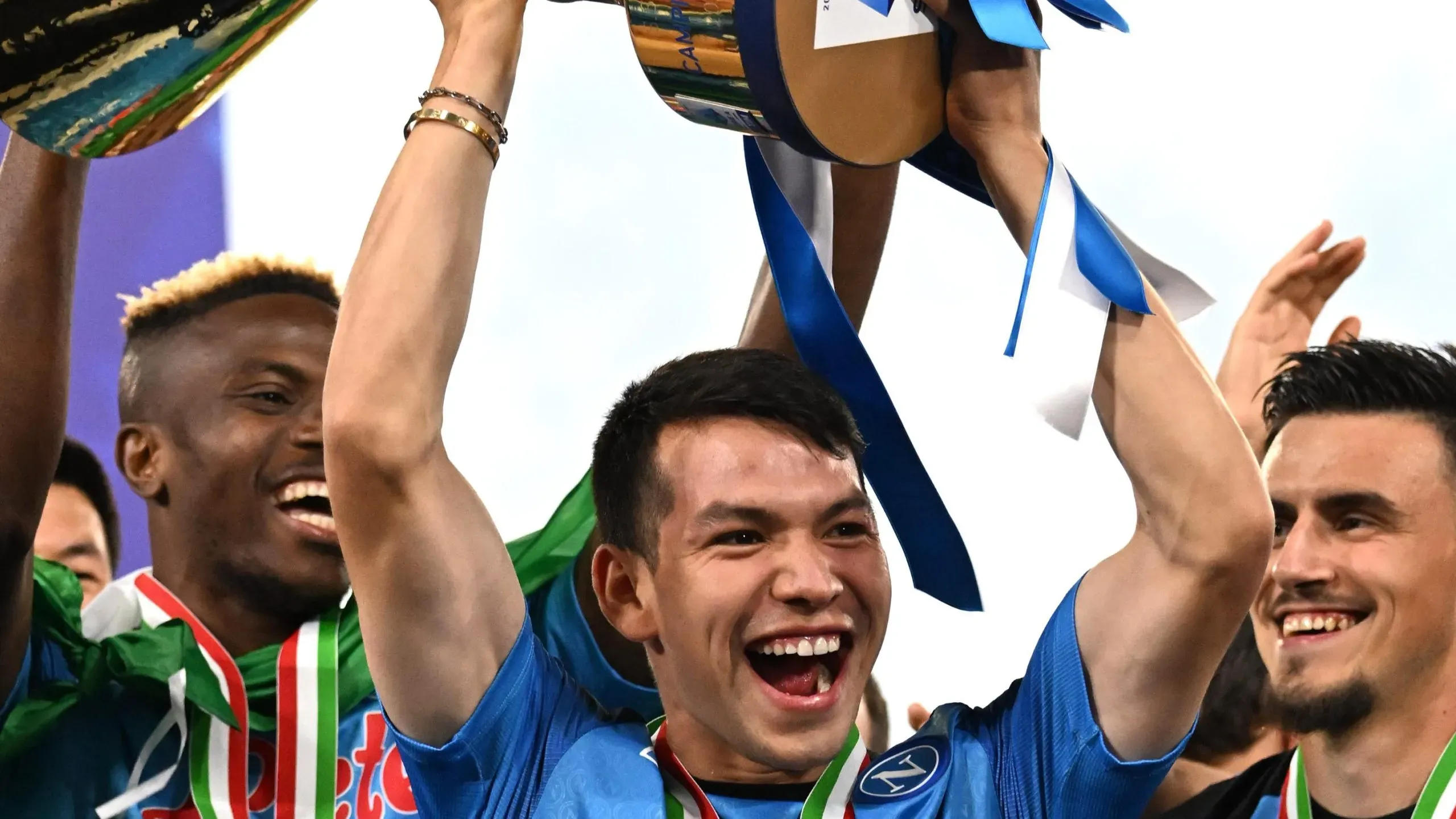 Hirving Lozano salió campeón con el Napoli en la Serie A (Getty)