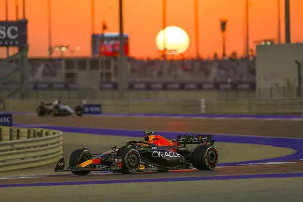 checo perez calificacion gran premio gp de qatar q2 redes sociales red bull max verstappen