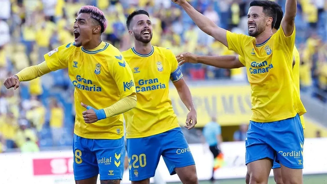 Julián Araujo pasa por un muy buen momento en Las Palmas (Instagram)