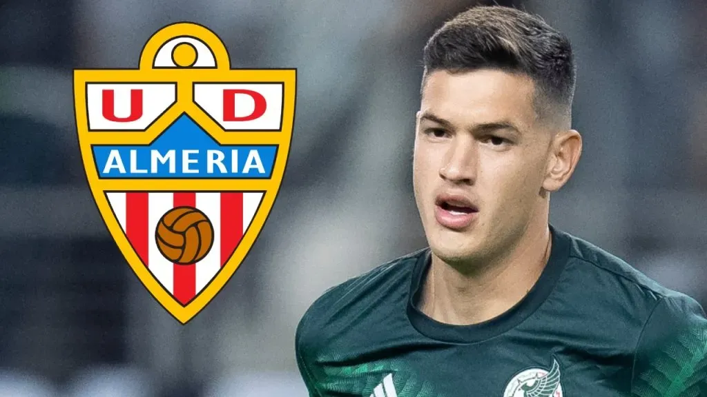 César Montes tiene su primer entrenamiento con el Almería - Getty Images