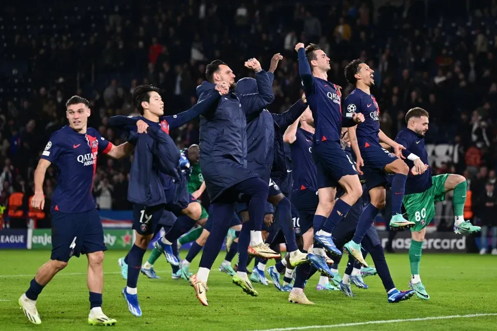 El PSG celebró con todo el triunfo ante el Milan y el liderato del grupo (Getty)