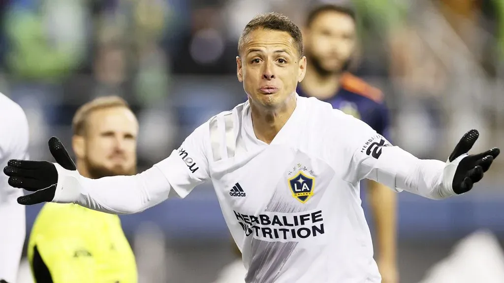 Chicharito Hernández está en arresto domiciliario – Getty Images