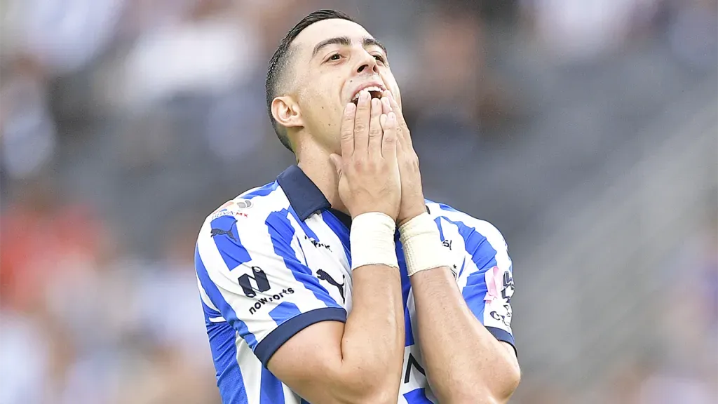 Rogelio Funes Mori de Rayados se iría de México - Getty Images