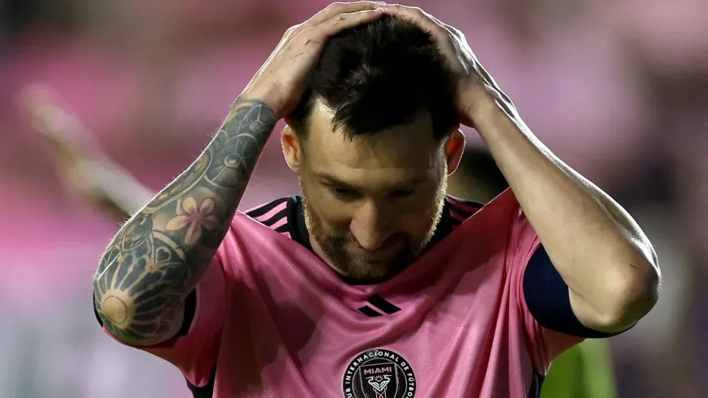 Monterrey presentó queja formal por reclamos de Messi.