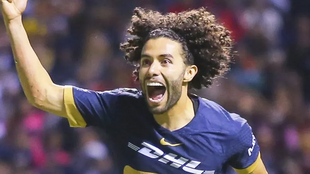 César Huerta, América, Pumas