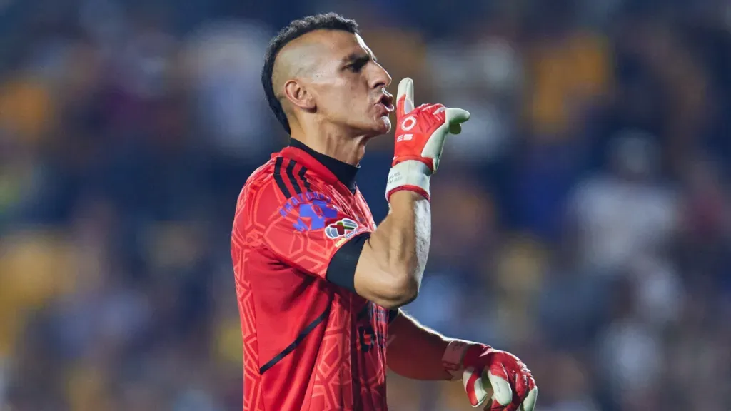 Nahuel Guzmán tuvo un gesto contra la afición de Tigres tras la derrota contra el América en el Clausura 2023.