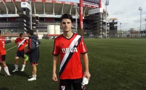 Pérez Ibáñez cumplió 19 años hace unos días y tiene edad de Cuarta División